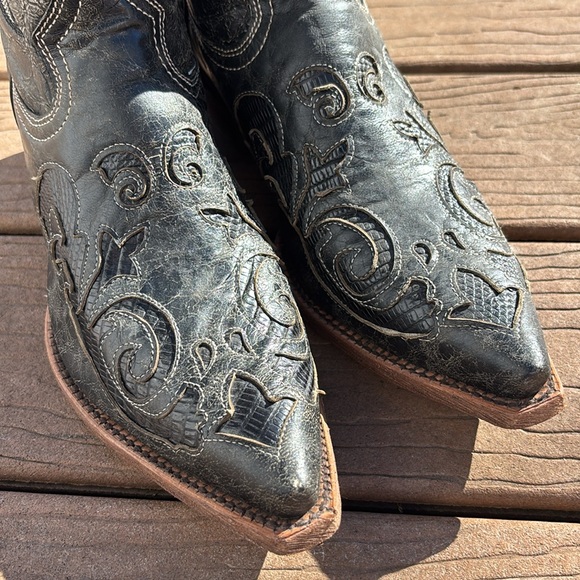 Corral Vintage Cowboy Boots NWT - Picture 6 of 6
